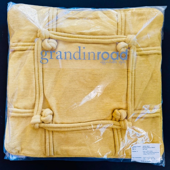 NEW NIP Grandin Road Knotted Throw Pillow Yellow 100% Cotton Cover & Insert 1of2 - Picture 1 of 5